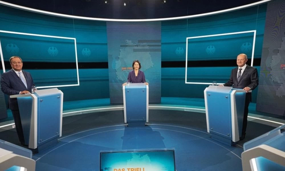 Ο Όλαφ Σολτς έβαλε στην θέση του τον Άρμιν Λάσετ στο προεκλογικό debate